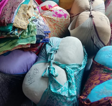 Tale 2: Onze materialen: Upcycled zijden Indiase sari’s